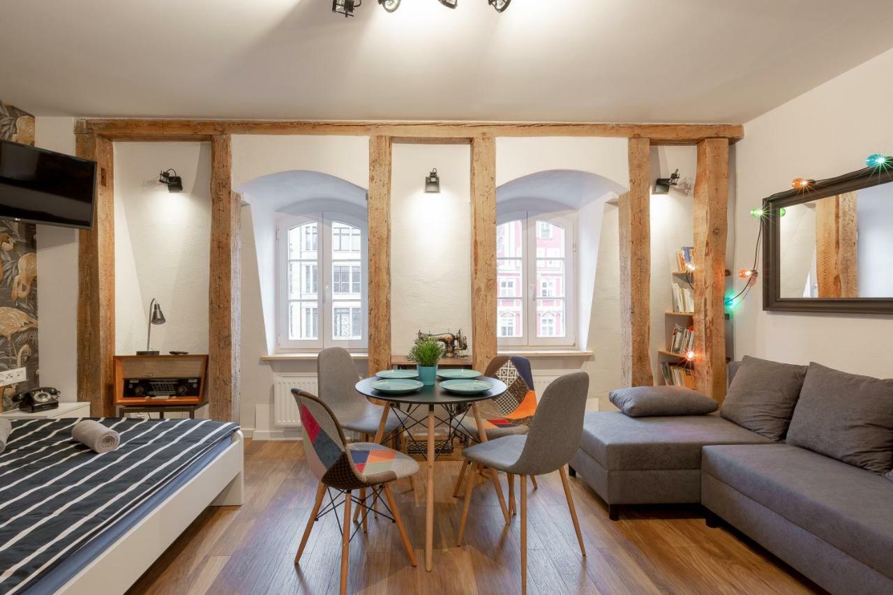 Vintage House Rynek - StayinВроцлав Экстерьер фото